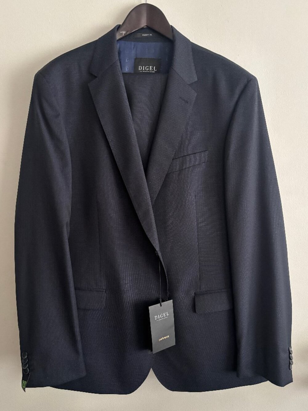 BNWT $1095 Digel Navy Micro-Check Wool Suit - 46R, Pants 40 x 32.75